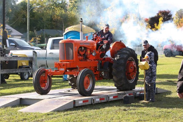 Antique Tractor Pull