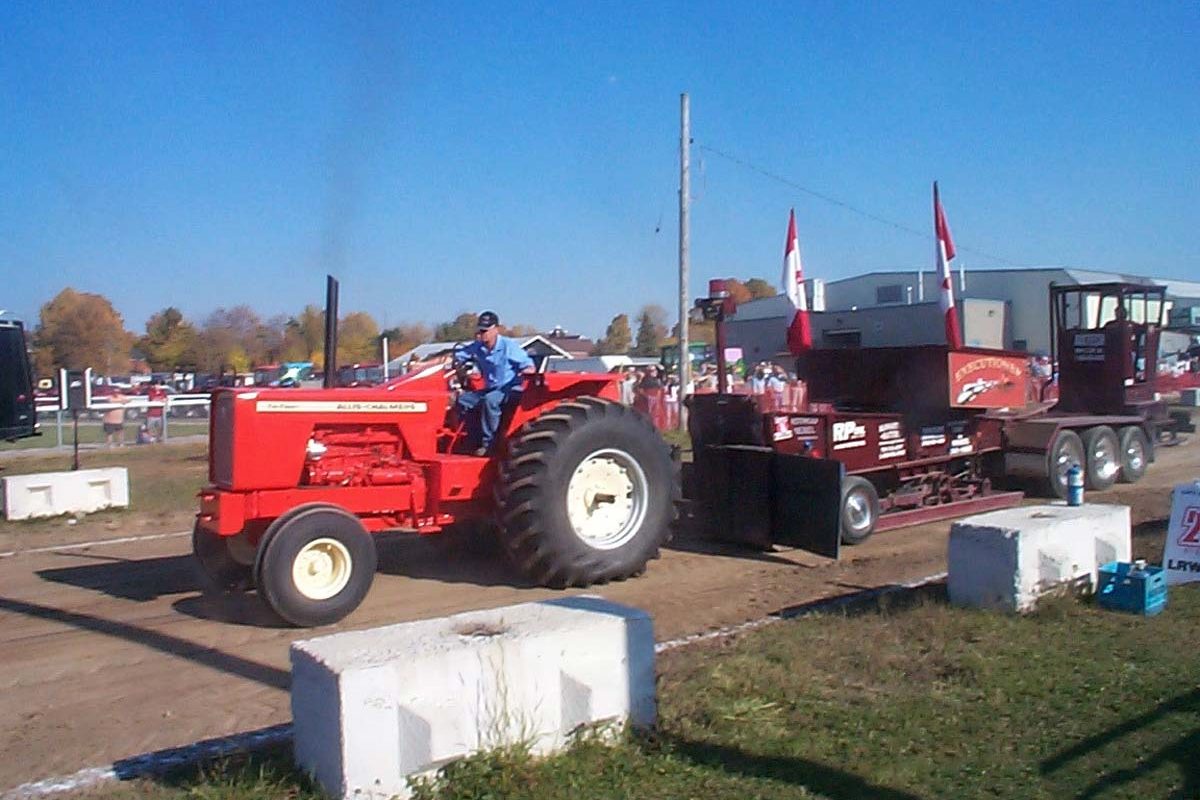 Truck and Tractor Pull at Elmvale Fall Fair